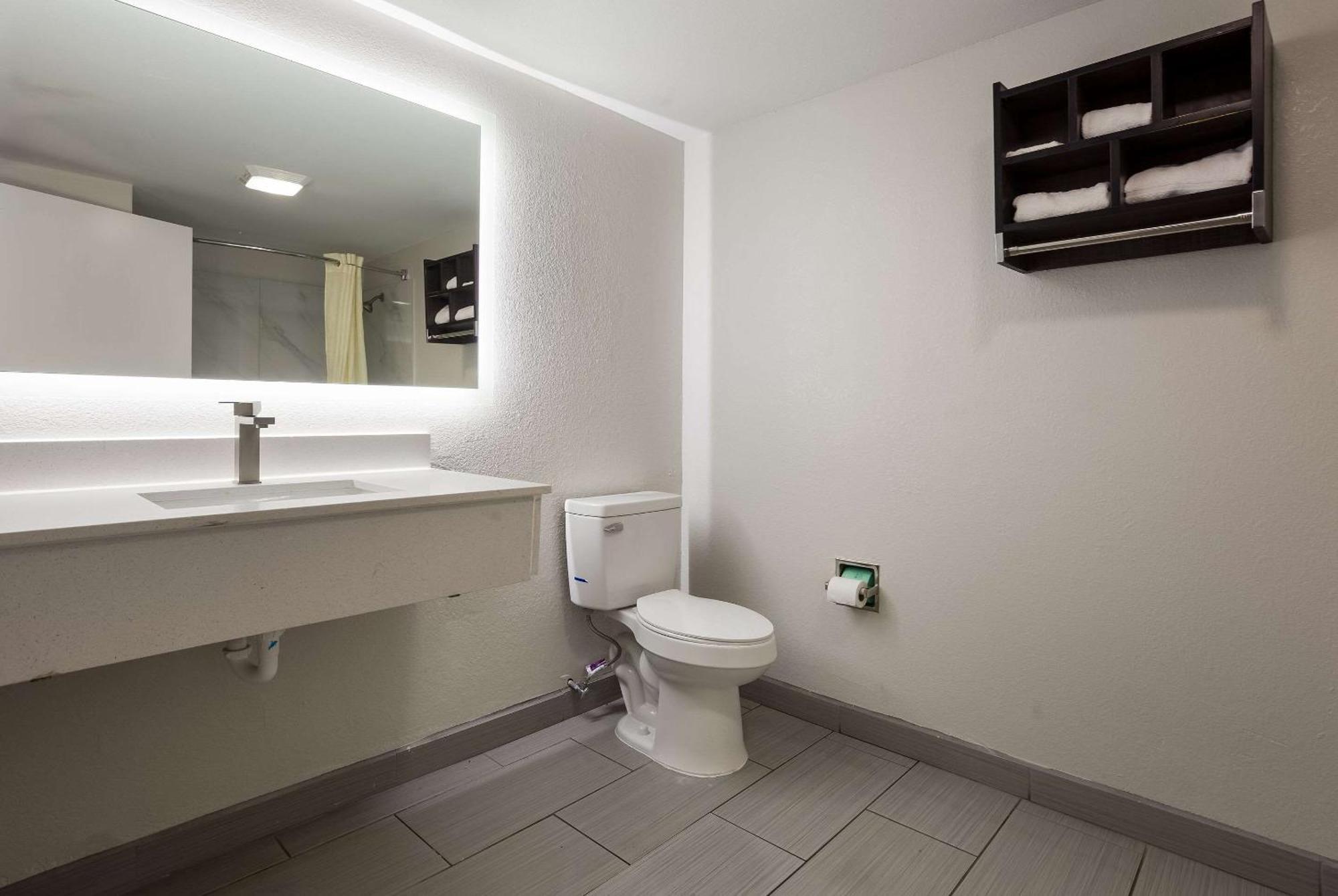 Econo Lodge Mobile Dış mekan fotoğraf